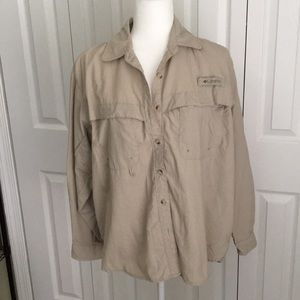 Ladies Columbia all weather button down blouse